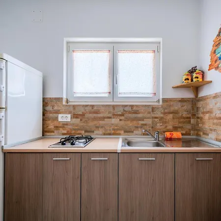 3 Bedroom Amazing In Podpican 度假居